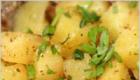 Delicious potatoes in a slow cooker