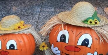 DIY pumpkin crafts for kindergarten and school