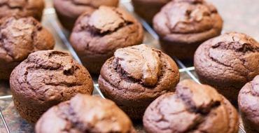 Muffins: chocolate, banana, cottage cheese, kefir - the best recipes